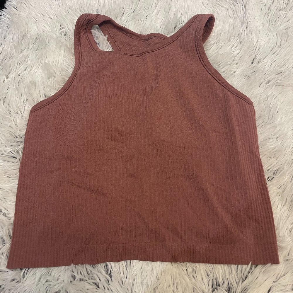 Ebb to Street Cropped Raceback Spiced Chai